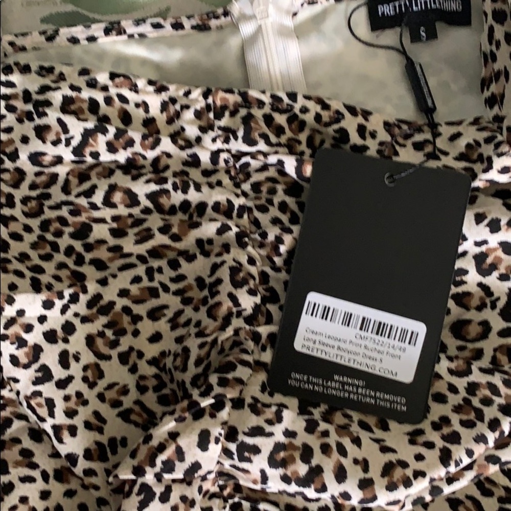 Cream Leopard Print Ruched/Long Sleeve Bodycon - Picture 3 of 3